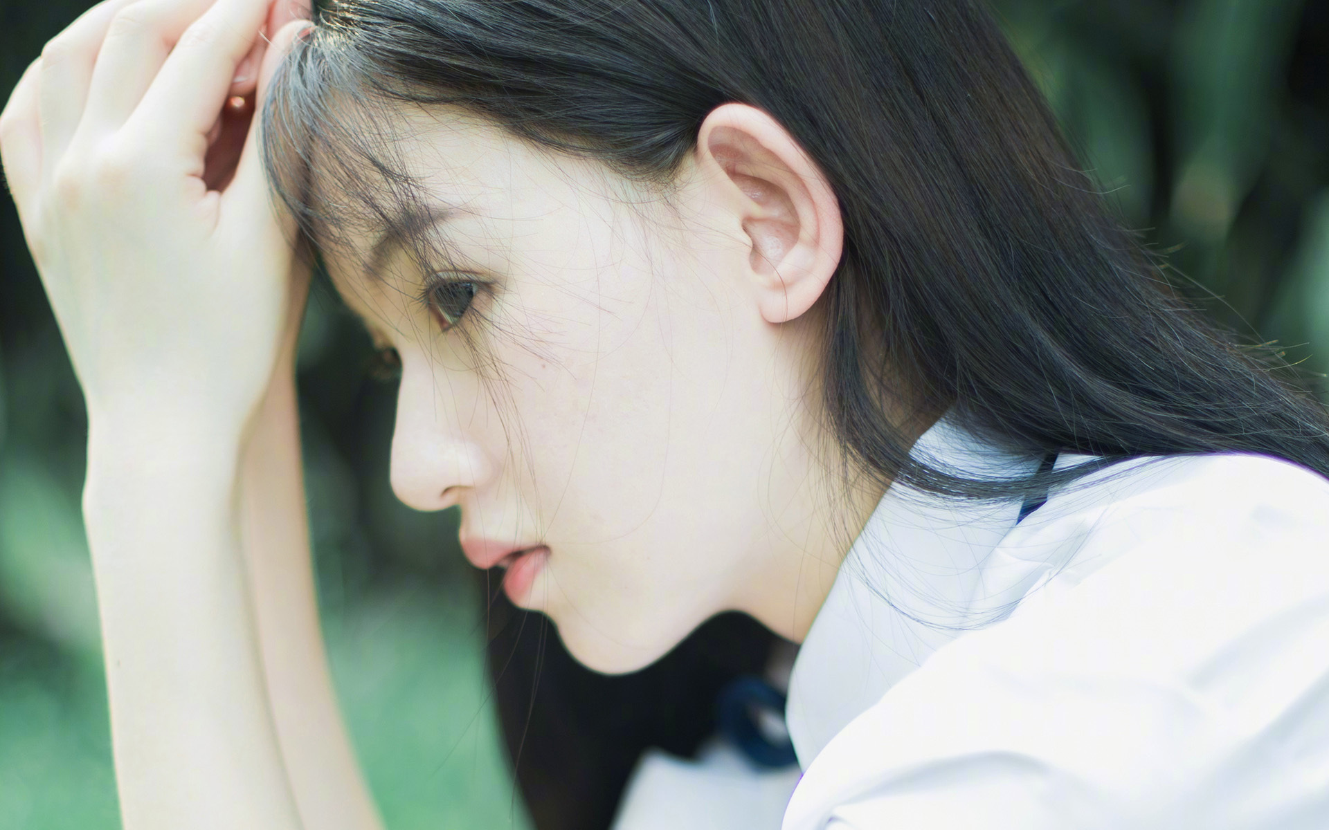 爱游戏app-令人惊叹的“空中霸主”——头球王的巅峰表现，头球之王