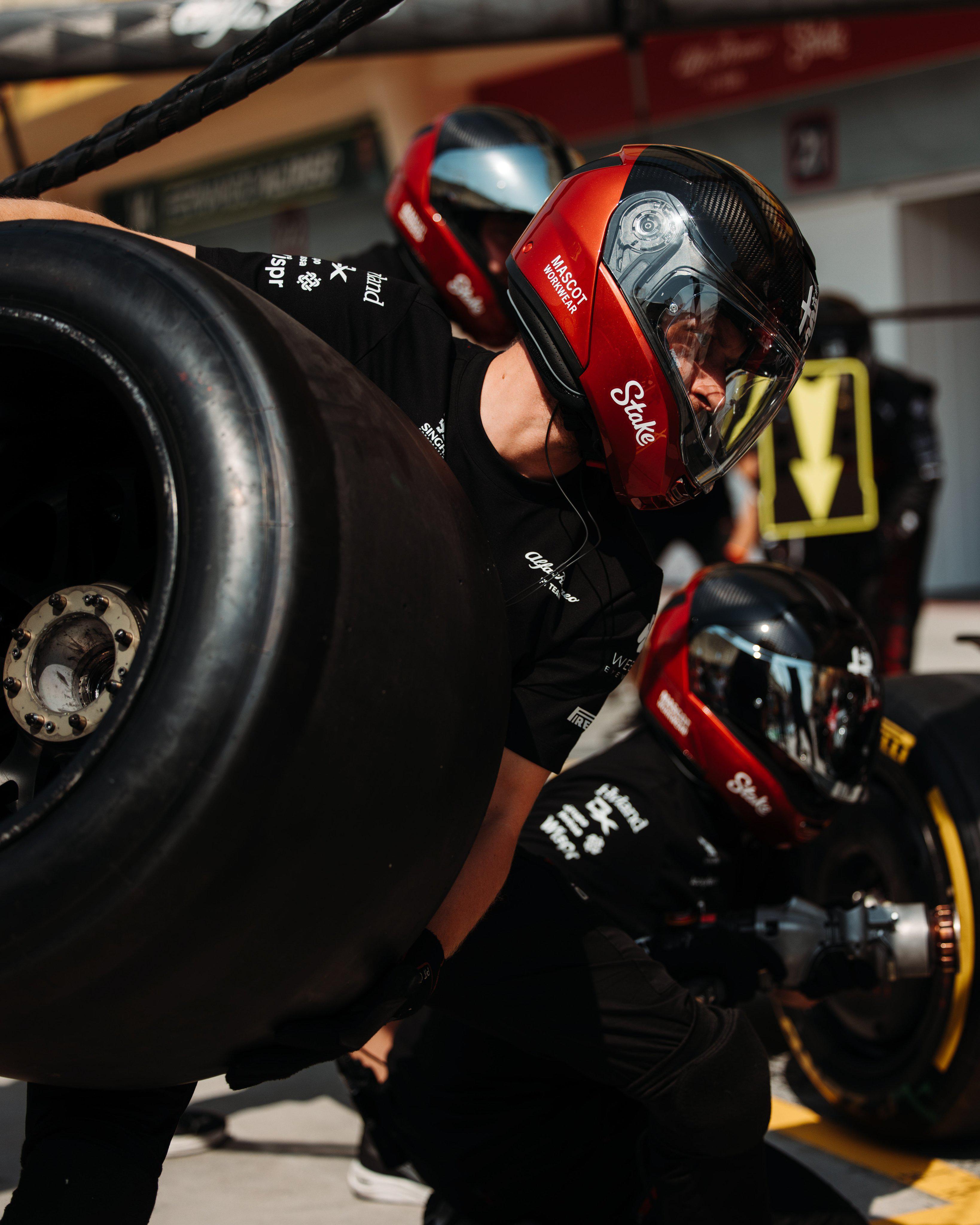 关于爱游戏:F1赛季新规则推出，车队如何应对挑战？的信息