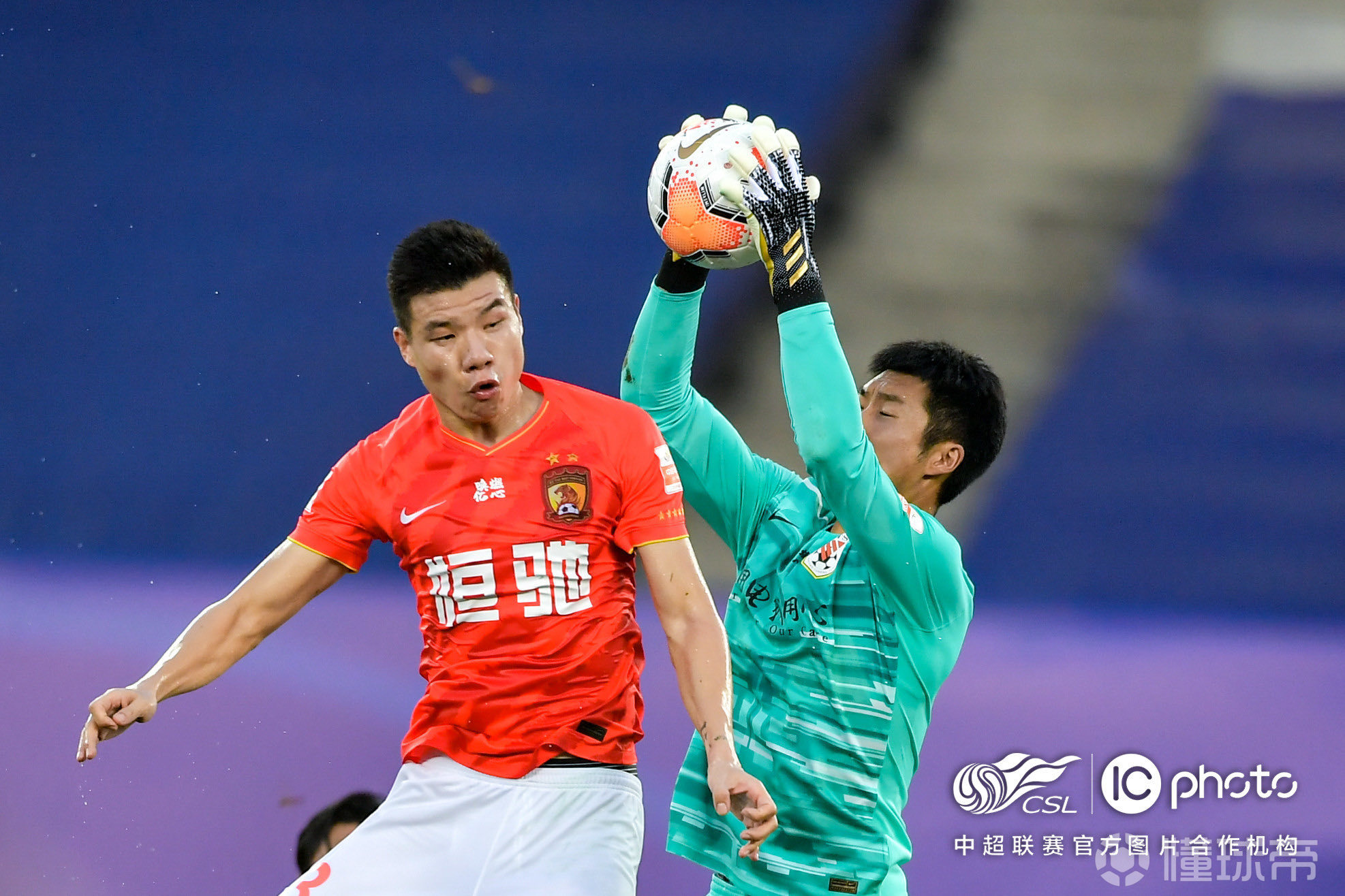 爱游戏APP:郭田雨：在比赛中打入制胜球，成为球队英雄的简单介绍