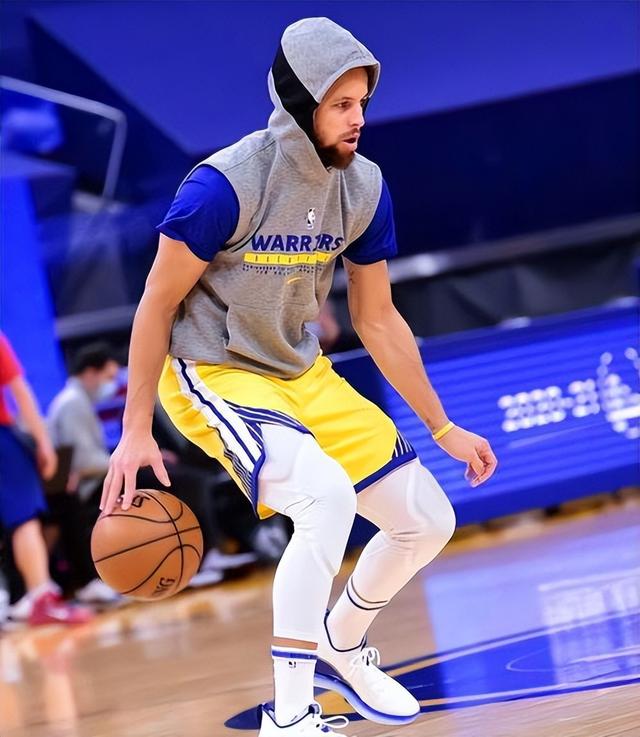 包含爱游戏官网:勇士队库里的个人训练:如何保持状态,延长职业生涯?的词条 包含爱游戏官网:勇士队库里的个人训练:如何保持状态,延长职业生涯?的词条