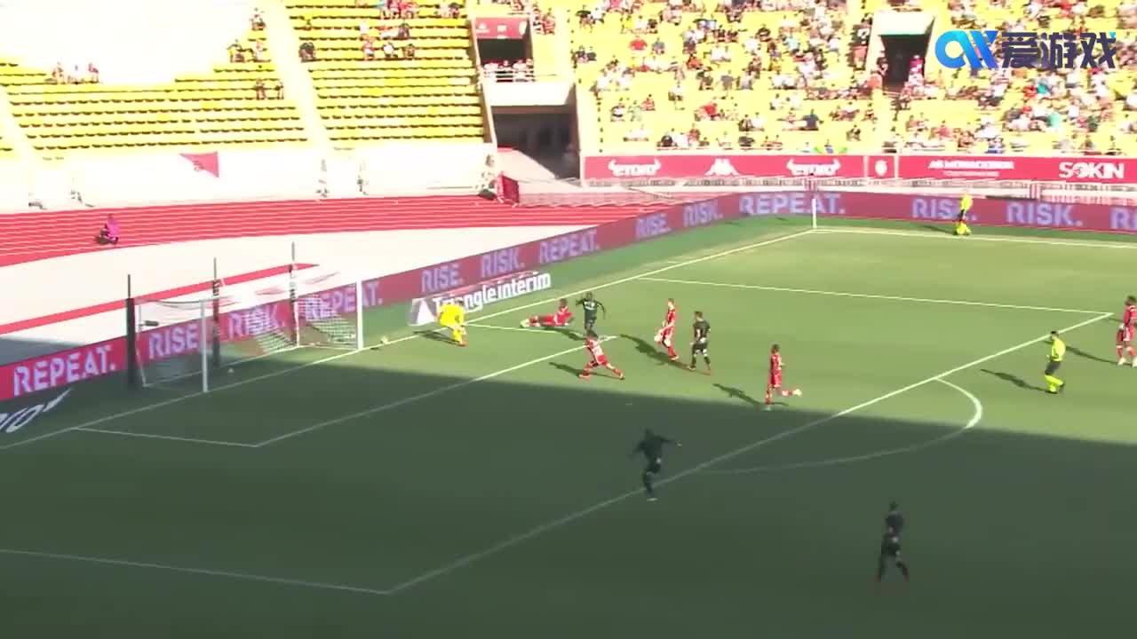 包含爱游戏体育:法甲的外援政策：如何影响本土球员的词条